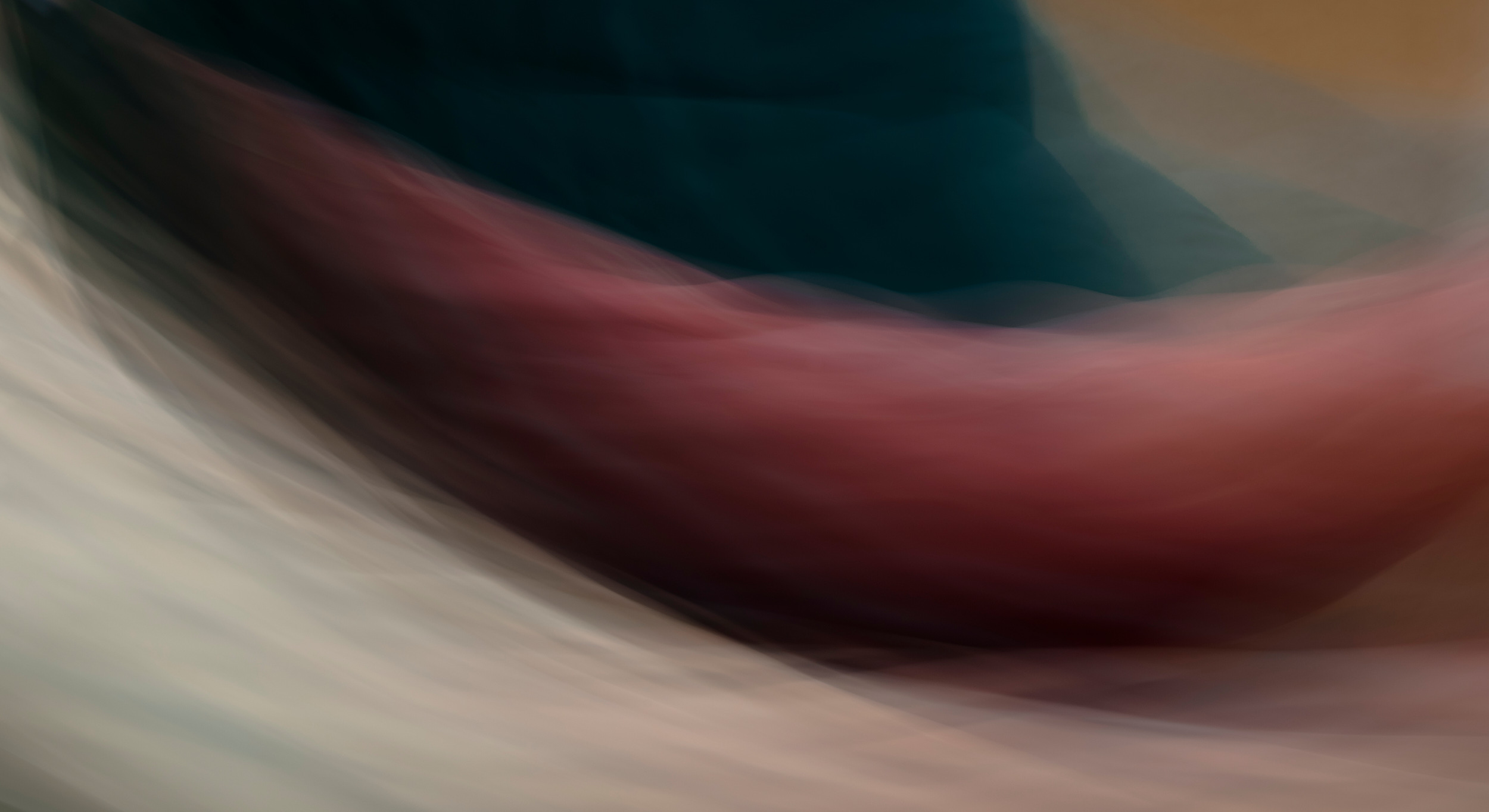 ELEMENTIS